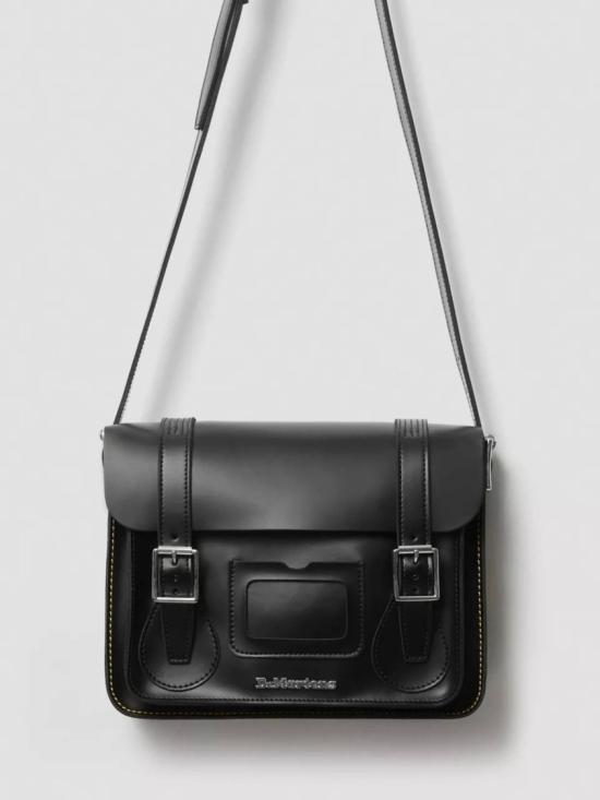 26FW 닥터마틴 숄더백 AB097001 Black - DR.MARTENS