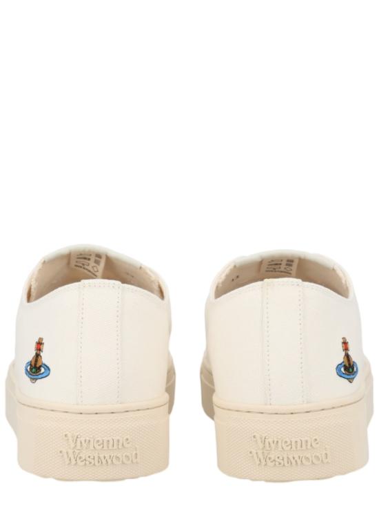  비비안웨스트우드 자수 로고 스니커즈 75020063M W0165A402 Neutrals - VIVIENNE WESTWOOD