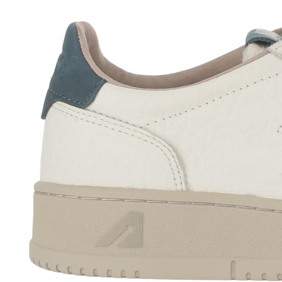 26FW 오트리 메달리스트 로우 스니커즈 AULMNE18NBKELESUEDEDARKSEAFEATGRAY White - AUTRY