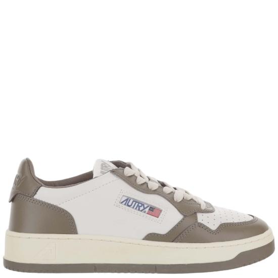 26FW 오트리 메달리스트 로우 스니커즈 AULMWB68LEATWHTCHOCO White