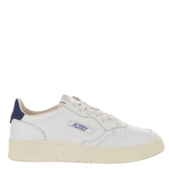 26FW 오트리 메달리스트 로우 스니커즈 AULMBJ03LEASUELOGOWHTBLUEDEP Grey