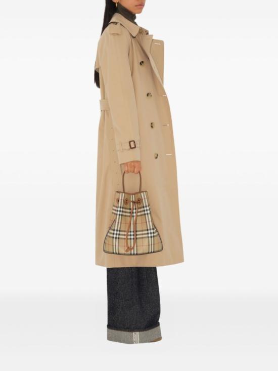 26SS 버버리 스몰 체크 레더 드로우스트링 버킷백 8109795A9534 Neutrals - BURBERRY