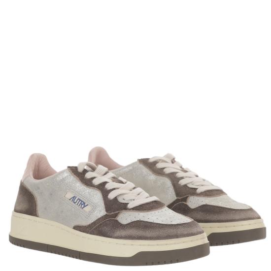 26FW 오트리 메달리스트 로우 레더 스니커즈 AULWYB02LAMLEASUE SILVMUSTANG Grey - AUTRY