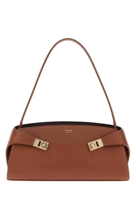 26FW 살바토레 페라가모 토트백 21A712795365 NEWCOGTESDIMOR Camel