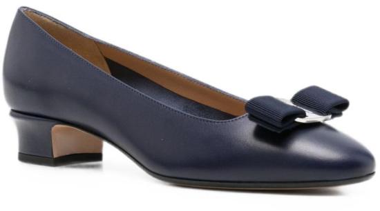 26FW 살바토레 페라가모 힐/펌프스 01L056794853006 NAVY - SALVATORE FERRAGAMO