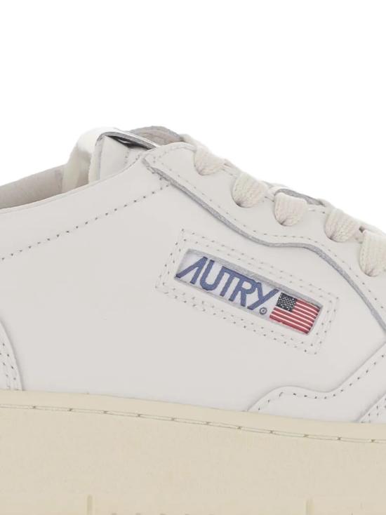 26FW 오트리 메달리스트 로우 스니커즈 AULMLL29 WHT MALBLUE - AUTRY