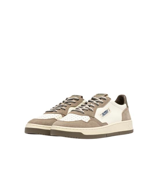 26FW 오트리 메달리스트 로우 스니커즈 AULMBW07 WHT LICORICE - AUTRY