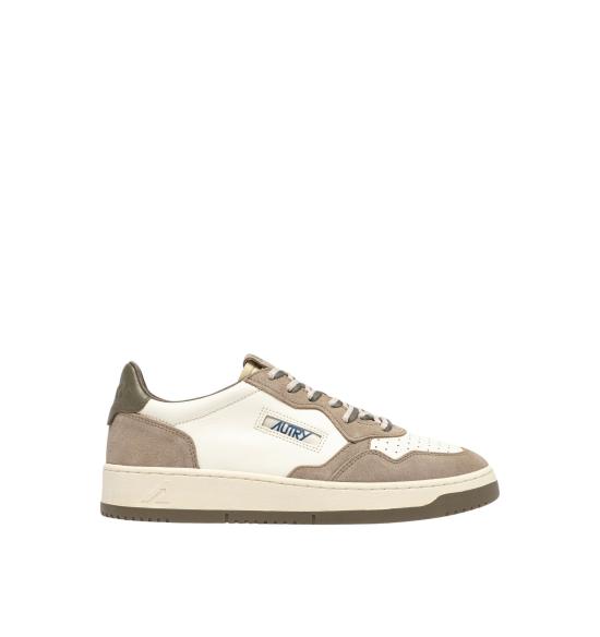 26FW 오트리 메달리스트 로우 스니커즈 AULMBW07 WHT LICORICE