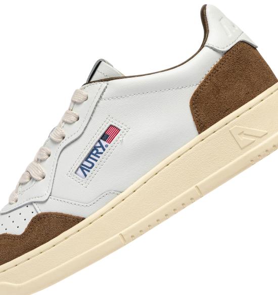 26FW 오트리 메달리스트 로우 스니커즈 AULMFT17 WHT TABACCO - AUTRY