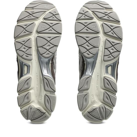 26FW 아식스 스니커즈 1203A739 200 COCOA POWDER PURE SILVER - ASICS