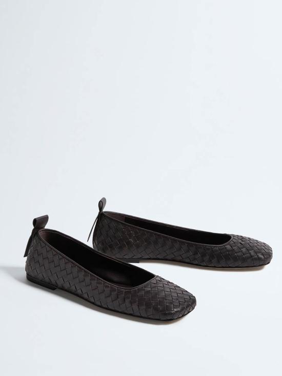 26SS 보테가베네타 플랫 슈즈 868206V2ED02006 Brown - BOTTEGA VENETA