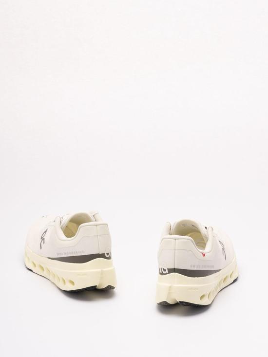 25FW 온 러닝 스니커즈 3ME30024719 Beige - ON RUNNING