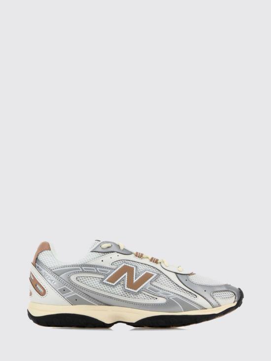 26SS 뉴발란스 204L 스웨이드 스니커즈 U204LSWA White