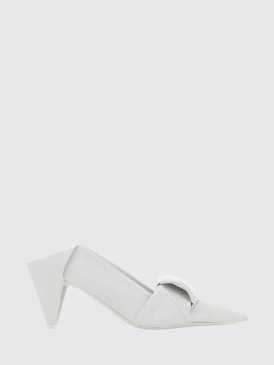 26SS 로에베 오리가미 램스킨 뮬 LLOIS01X02 OPTIC White
