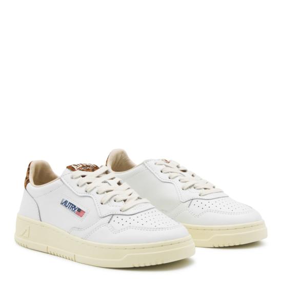 26FW 오트리 메달리스트 로우 레더 스니커즈 AULWHJ02 White - AUTRY