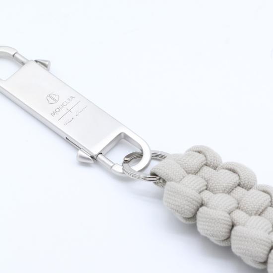 26SS 릭오웬스 몽클레어 키링 MU01F6H02M8333200 Grey - RICK OWENS MONCLER