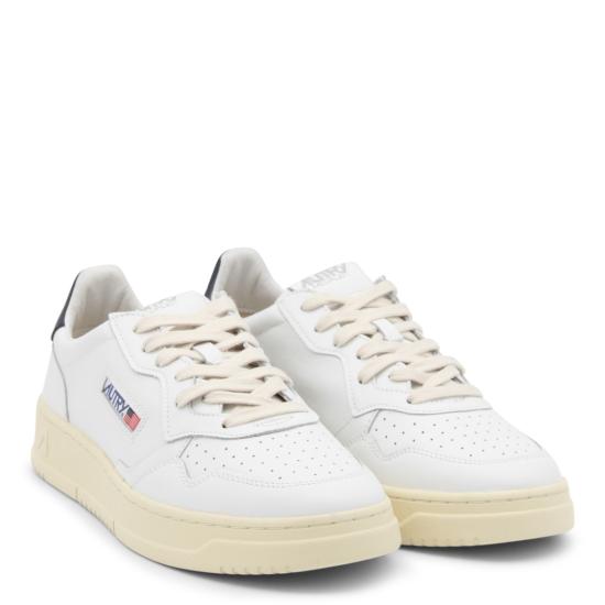 26FW 오트리 메달리스트 로우 스니커즈 AULMLL12 White - AUTRY