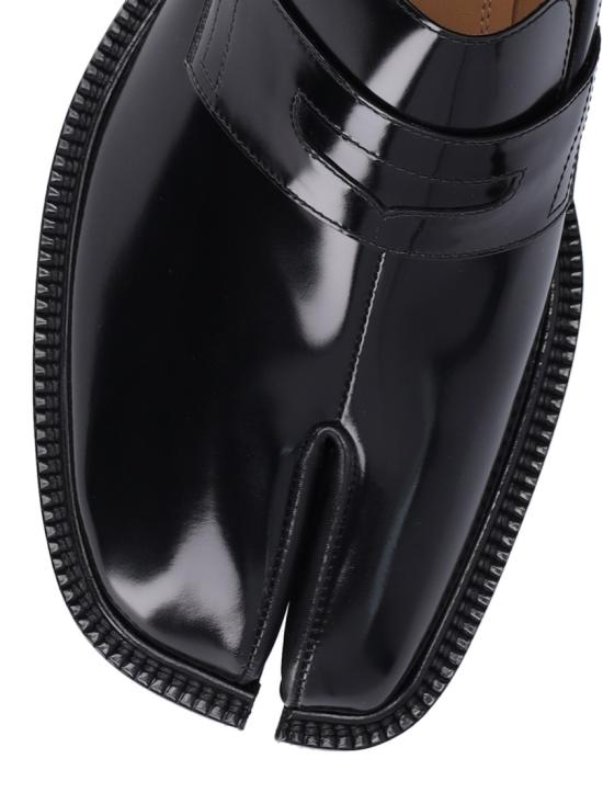 26FW 마르지엘라 타비 브러쉬드 카프스킨 로퍼 S57WR0139 P3827H8396 Black - MAISON MARGIELA