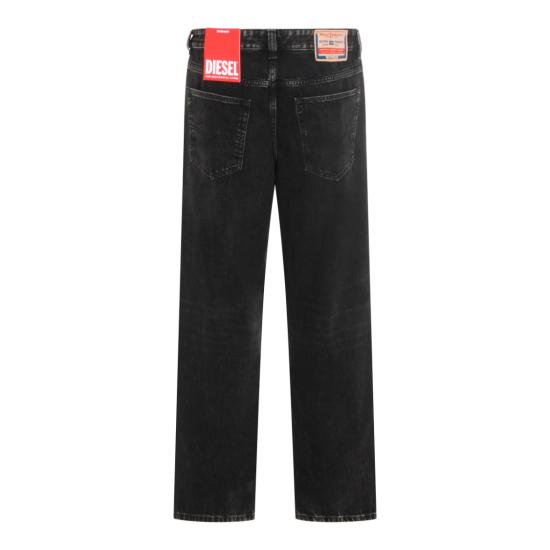 26FW 디젤 2001 D 매크로 릴렉스 핏 데님 팬츠 A1159809P0902 Black - DIESEL