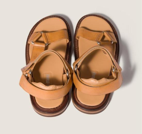 26FW 미우미우 샌들 5X724EF020V69 F0151 MIELE - MIU MIU