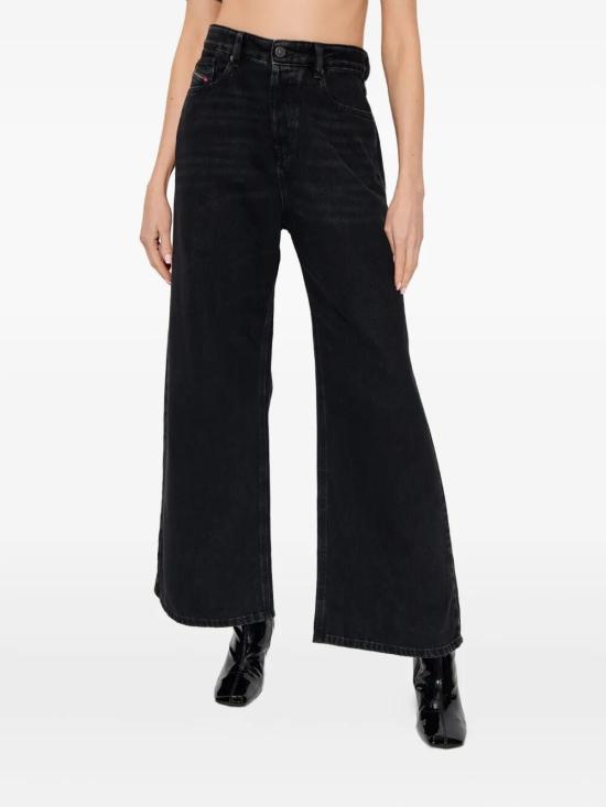 26FW 디젤 데님 팬츠 A06926 09P09 02 BLACK DENIM - DIESEL