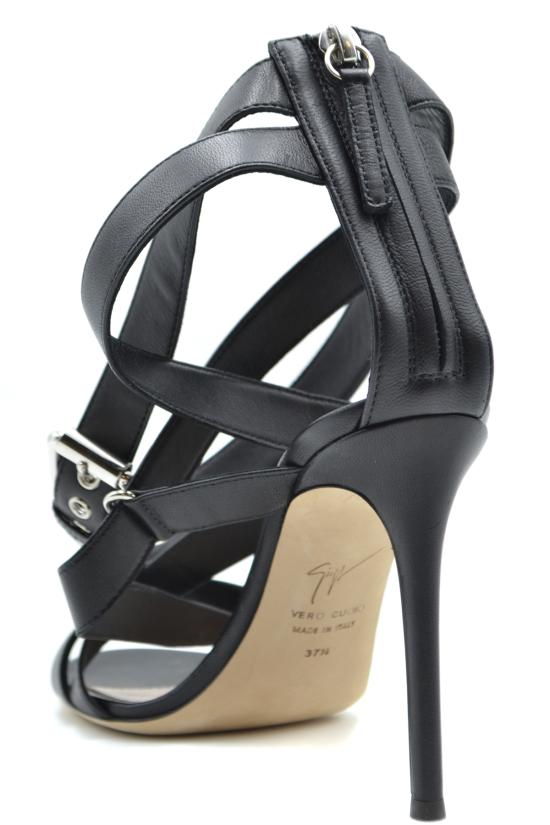  쥬세페자노티 샌들 E900154 black - GIUSEPPE ZANOTTI