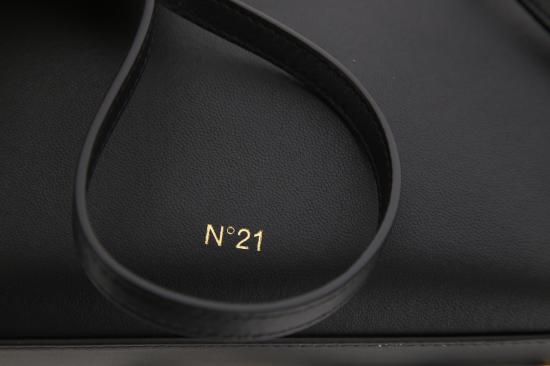  누메로벤투노 클러치/파우치 23IBP0955NP01 N001 NERO - N°21