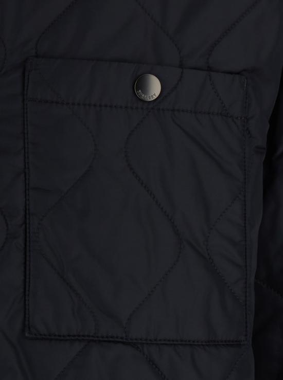 26FW 버버리 리버시블 퀼티드 나일론 오버셔츠 8115788A1189 Black - BURBERRY