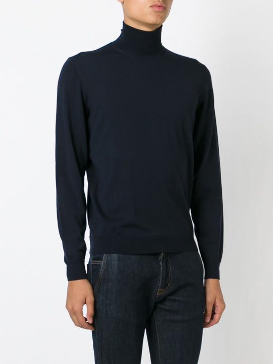 26FW 드루모어 터틀넥 D0D104 790 NAVY - DRUMOHR