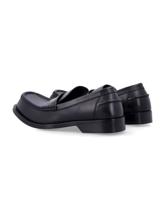 26FW 로에베 보바인 샤이니 카프스킨 로퍼 보바인 샤이니 카프스킨 로퍼 M815290X01 1100 - LOEWE
