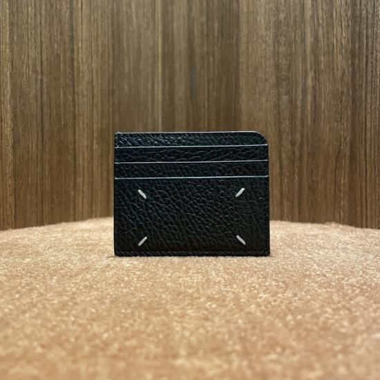 26FW 마르지엘라 스티치 카드 홀더 SA3VX0007P4455T8013 DOM - MAISON MARGIELA