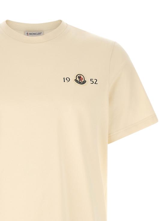 26FW 몽클레어 반팔 티셔츠 로고 패치 티셔츠 화이트 - MONCLER