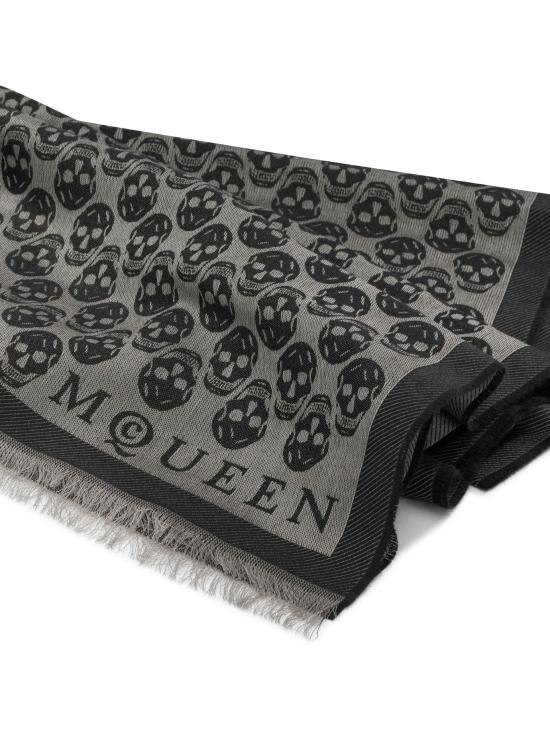 26FW 알렉산더 맥퀸 머플러/스카프 스카프 & 실크 스카프 Sciarpe & Foulard 그레이 - ALEXANDER MCQUEEN