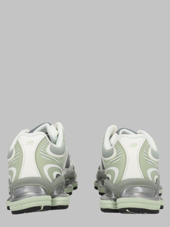26FW 뉴발란스 스니커즈 U20002UU SILVER GREEN - NEW BALANCE
