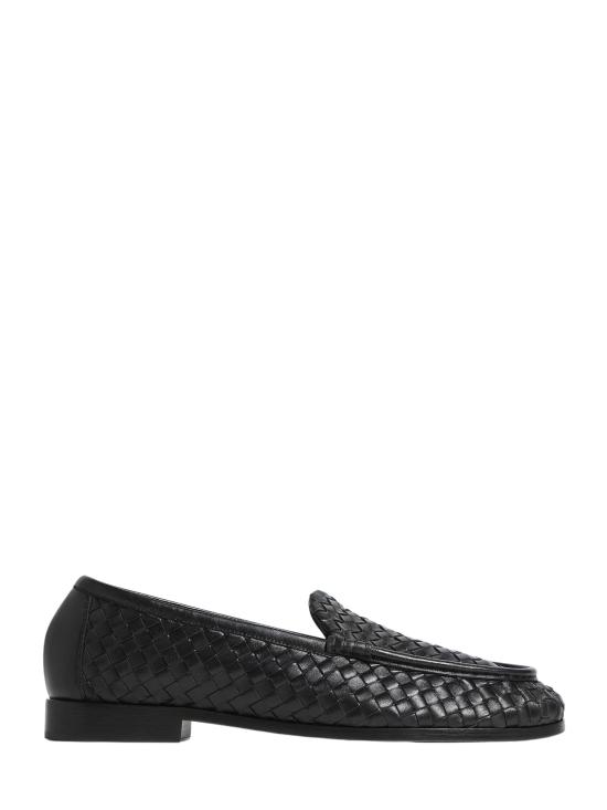 26FW 보테가베네타 로퍼 867565 V2ED0 1000 BLACK DOM