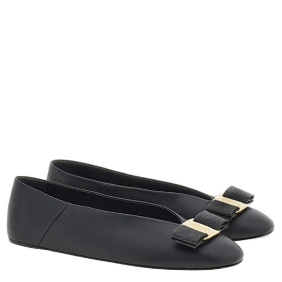 26FW 살바토레 페라가모 플랫 슈즈 01K221001 Black - SALVATORE FERRAGAMO