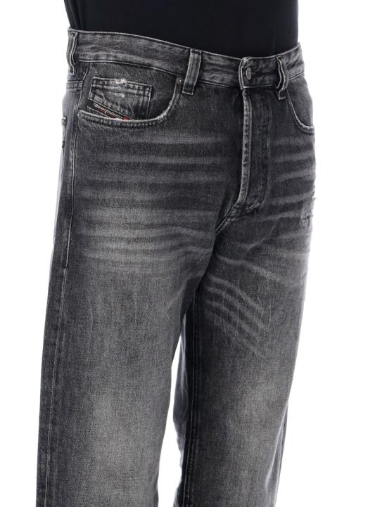 26FW 디젤 데님 팬츠 A189740HDBF02 Black - DIESEL