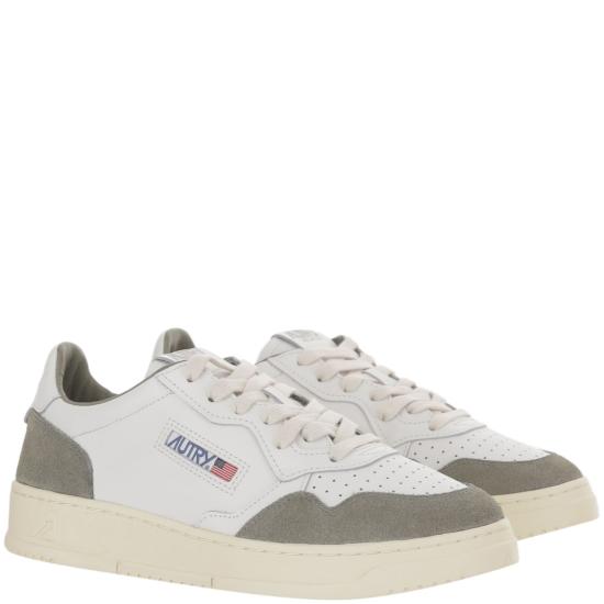 26FW 오트리 메달리스트 로우 스니커즈 AULMFT21SOFLEASUEWHTSMOKEDGRN Grey - AUTRY