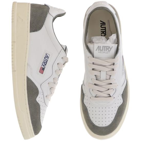 26FW 오트리 메달리스트 로우 스니커즈 AULMFT21SOFLEASUEWHTSMOKEDGRN Grey - AUTRY
