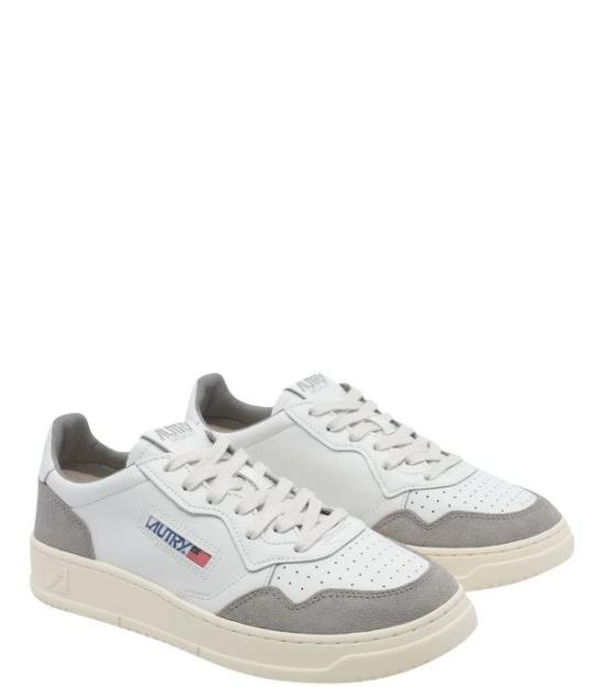 26FW 오트리 메달리스트 로우 스니커즈 AULM FT15 White cemento - AUTRY