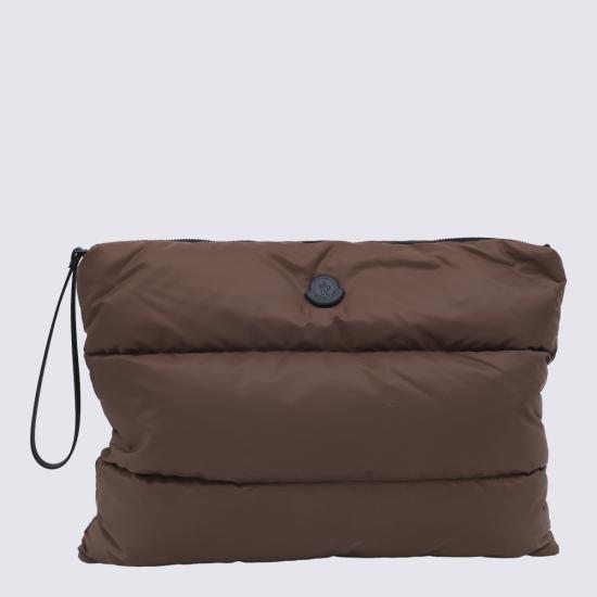 26FW 몽클레어 클러치/파우치 L209A6B00001 M7451262 Brown