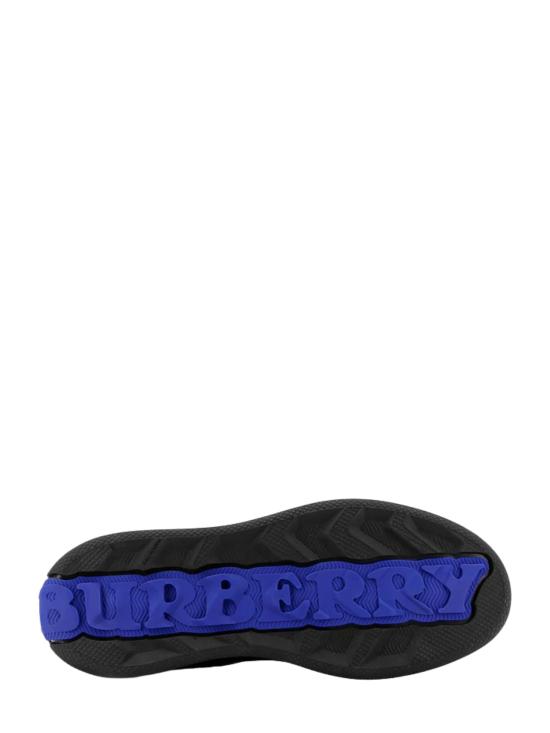 26FW 버버리 체크 테라스 스니커즈 8108650 A1189 BLACK - BURBERRY