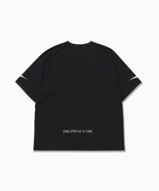 26SS 앤드원더 트레이닝 티셔츠 5746164503 010 BLACK DOM - AND WANDER
