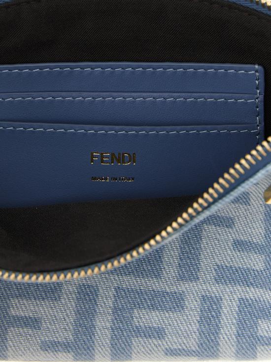 26FW 펜디 바게트 지퍼 파우치 8BS073AY6YF1X25 Light Blue - FENDI