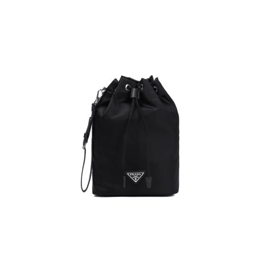 26FW 프라다 삼각로고 리나일론 버킷백 1NS369 R067 F0002 NERO - PRADA