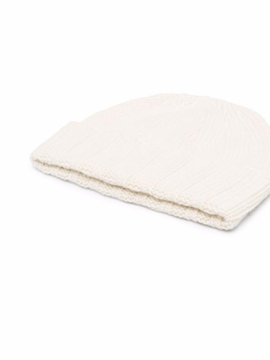 26FW 드루모어 비니 D1K750 108 WHITE - DRUMOHR