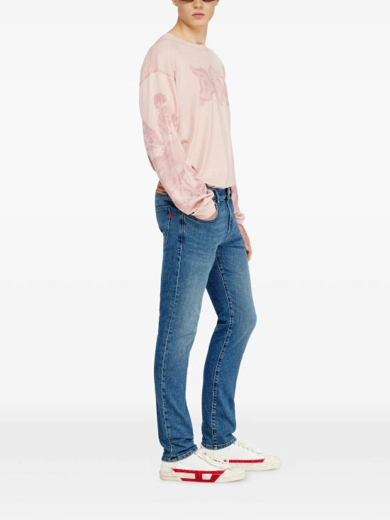 26FW 디젤 2019 D 스트럭트 슬림진 A035580HDBK 01 BLUE - DIESEL