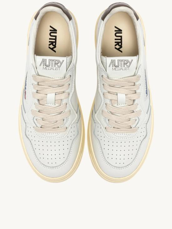 26FW 오트리 메달리스트 로우 레더 스니커즈 AULWLL28 WHT WHITE - AUTRY