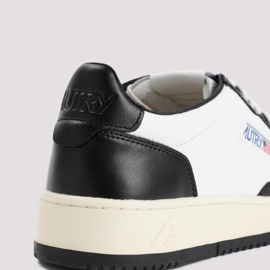 26FW 오트리 메달리스트 로우 스니커즈 AULMWB01 WHT WHITE - AUTRY
