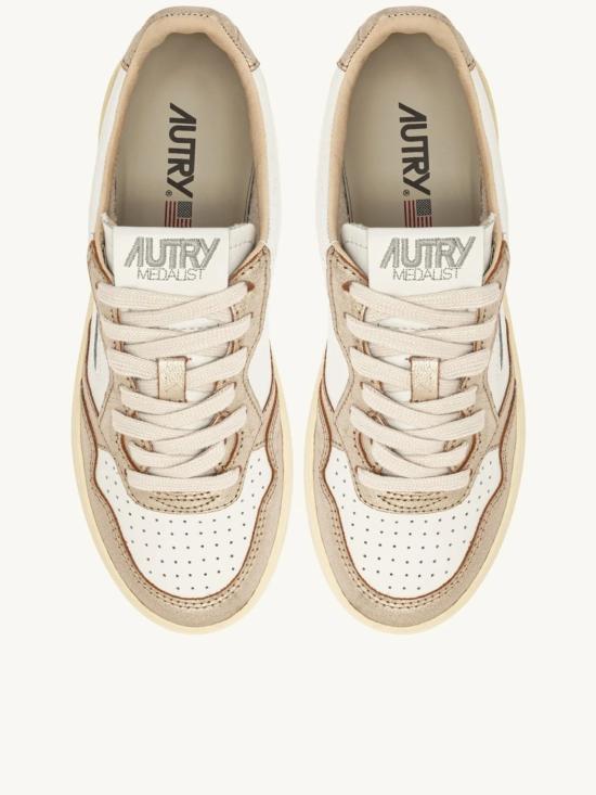 26FW 오트리 메달리스트 로우 레더 스니커즈 AULWWB16 WHT WHITE - AUTRY